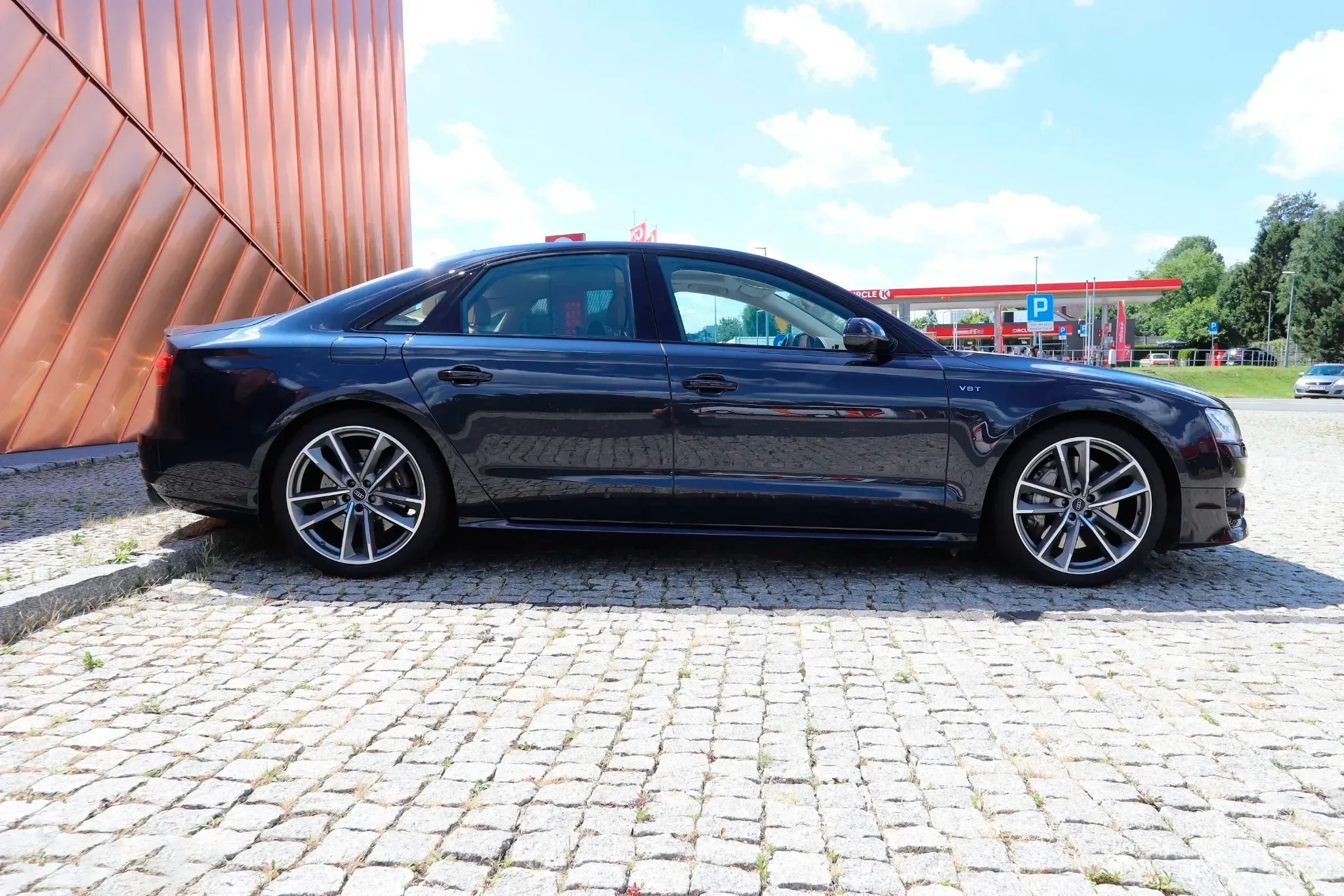 Аренда Audi S8