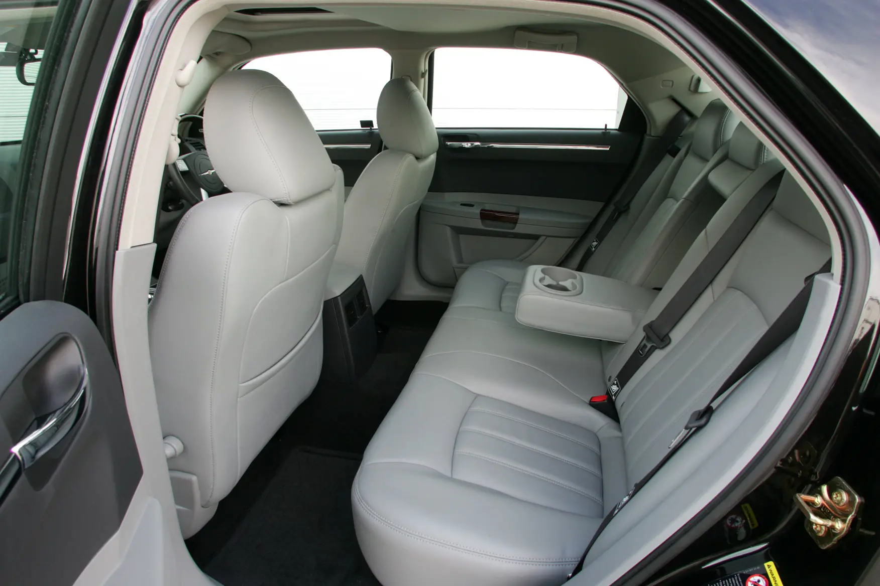 Chrysler 300C аренда